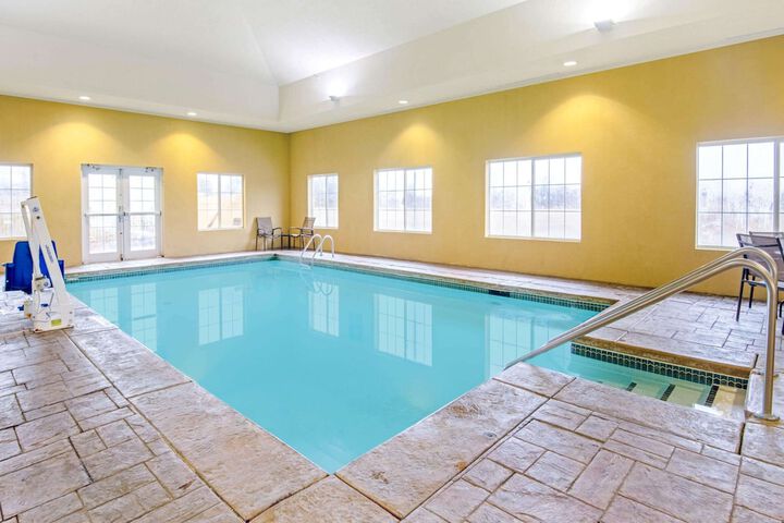 Pool 4 of 31
