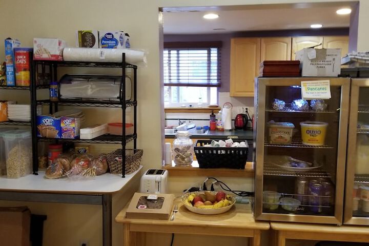 Breakfast/Coffee Service 27 of 29