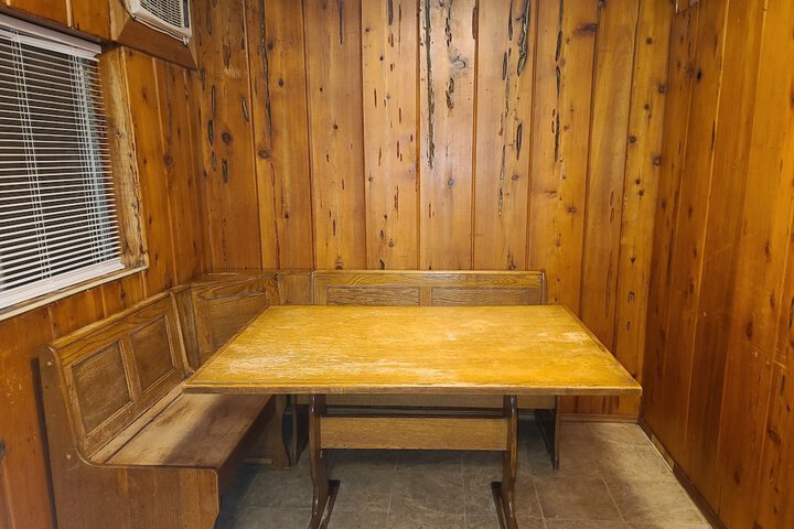 Room 12 of 23
