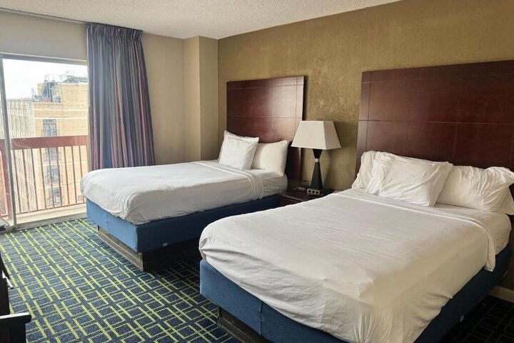 Room 7 of 15