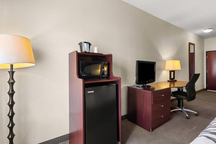 Sleep Inn & Suites Bush Intercontinental - IAH East