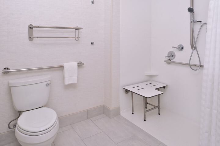 Room 15 of 65