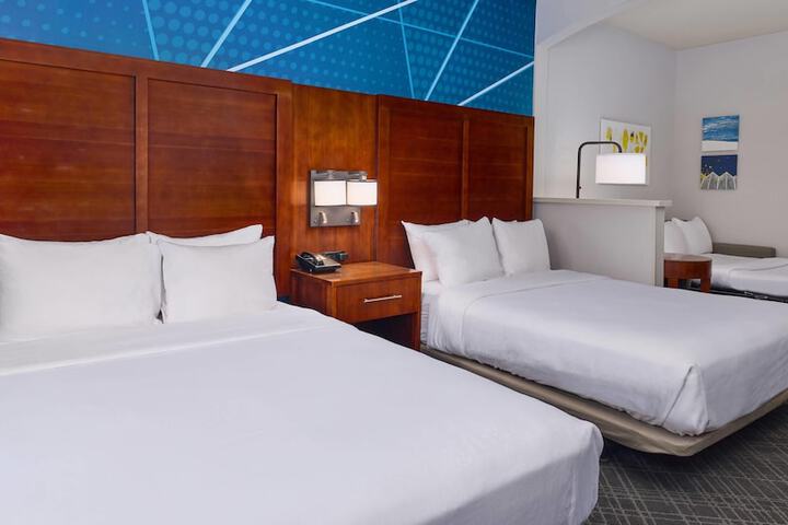 Comfort Suites Springfield-Eugene