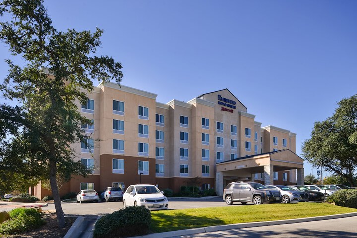 Fairfield Inn & Suites by Marriott San Antonio NE / Schertz