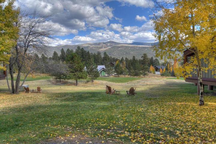 Tamarron Gambel Oak 790 - Wild Turkey Ridge - Durango CO