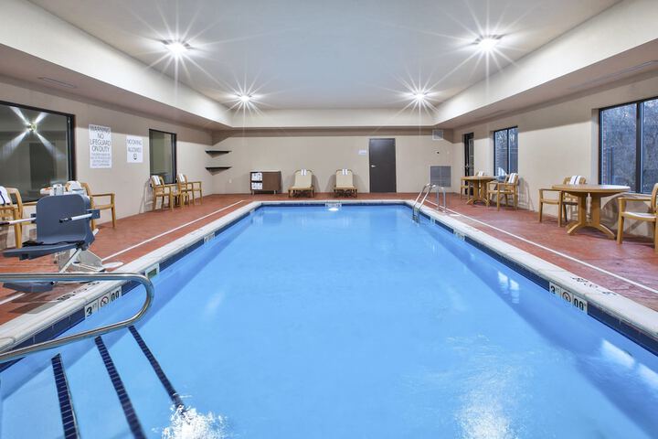Pool 5 of 44