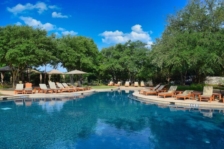 Pool 27 of 275