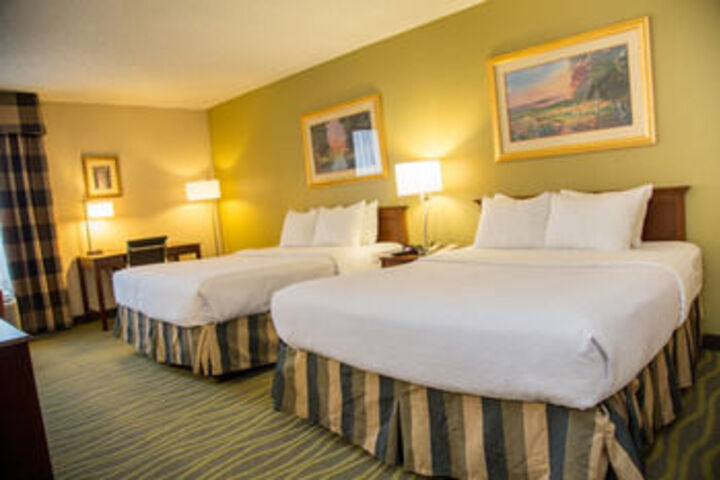 Ramada Plaza Rochester Airport