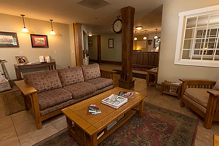 THE RED MILL INN