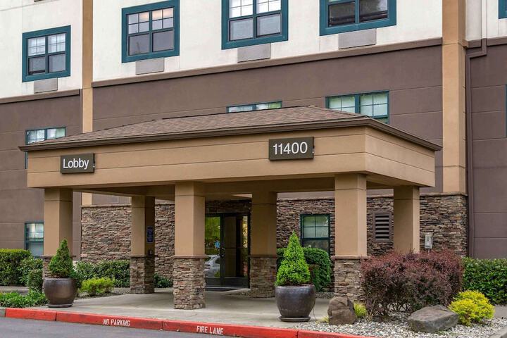 Hotel 2 of 30