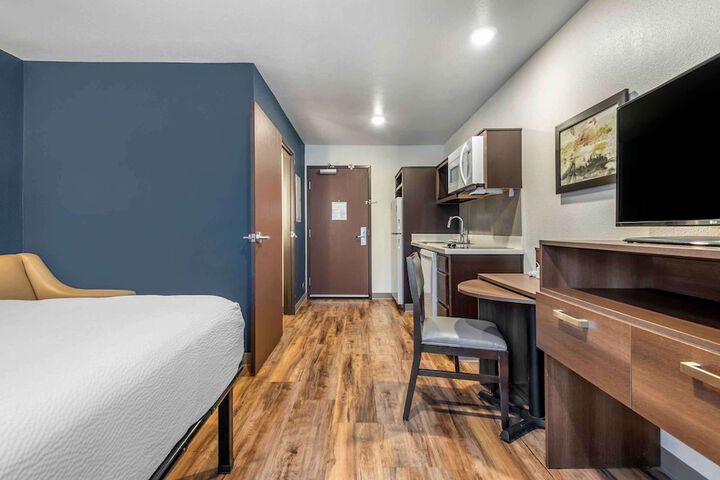 Room 19 of 29