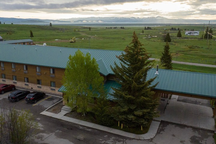Hotel 8 of 44