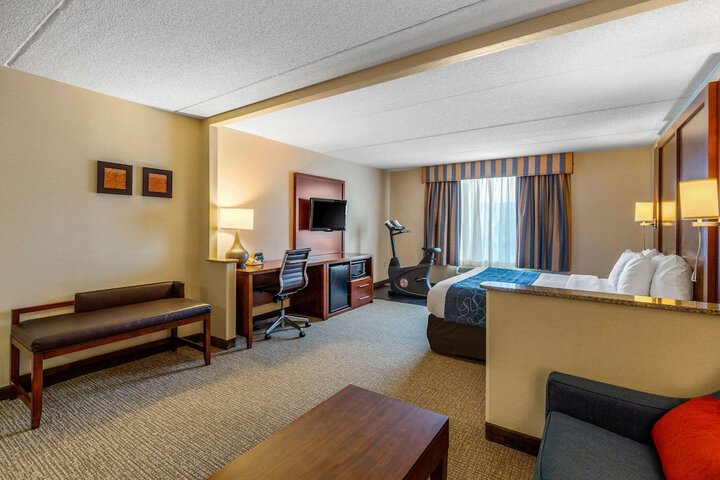 Room 9 of 46