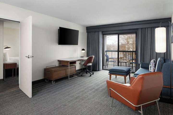Courtyard by Marriott Chesapeake