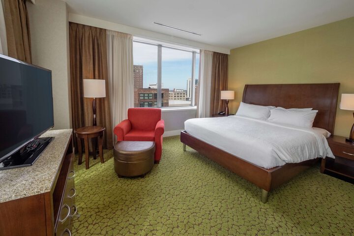 Hilton Garden Inn Buffalo Downtown