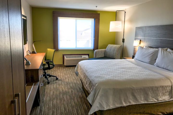 Room 20 of 36