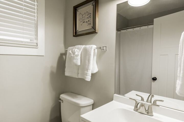 Room 19 of 35
