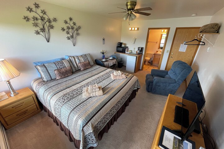 Denali Lakeview Inn