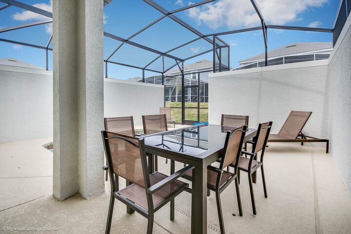Terrace/Patio 29 of 30