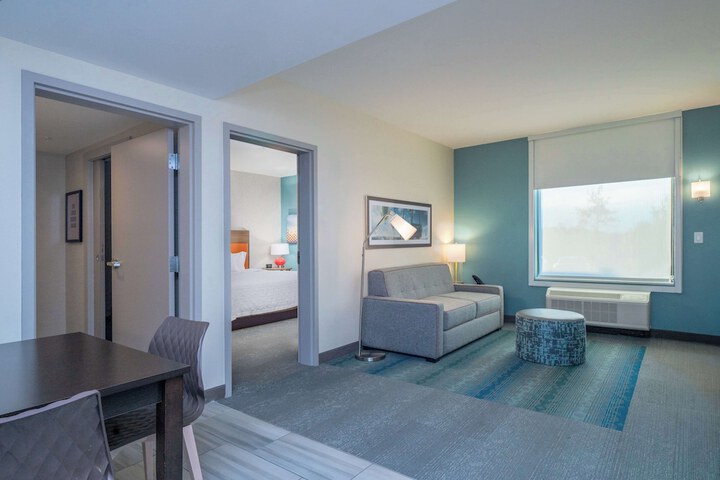 Home2 Suites by Hilton Fredericksburg South