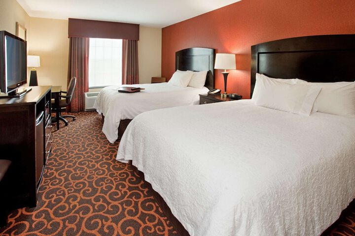 Hampton Inn & Suites Dickinson