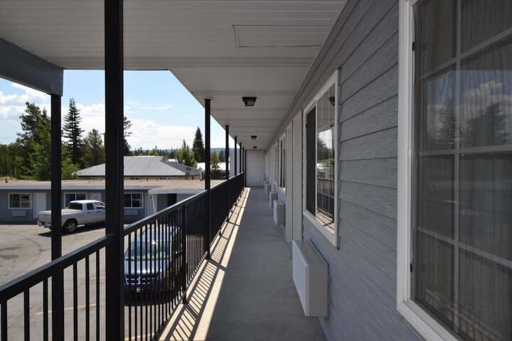 Terrace/Patio 28 of 29