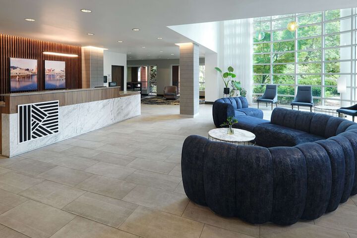 Hotel Interior 4 of 35