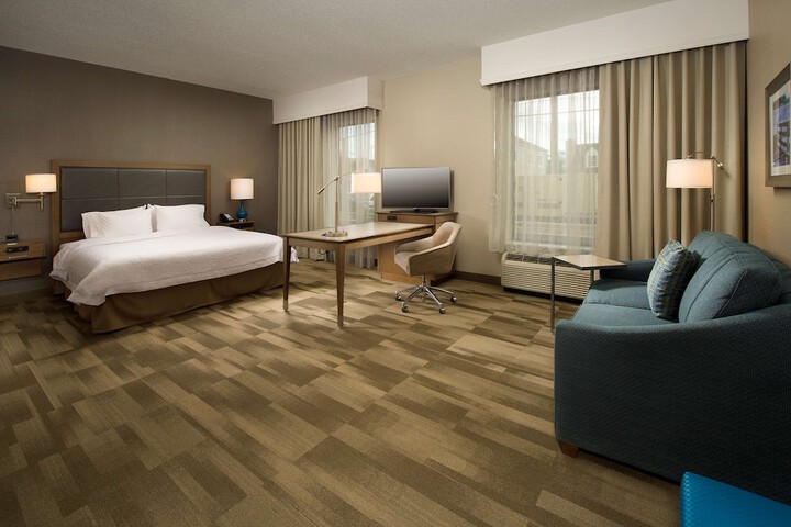 Room 16 of 27