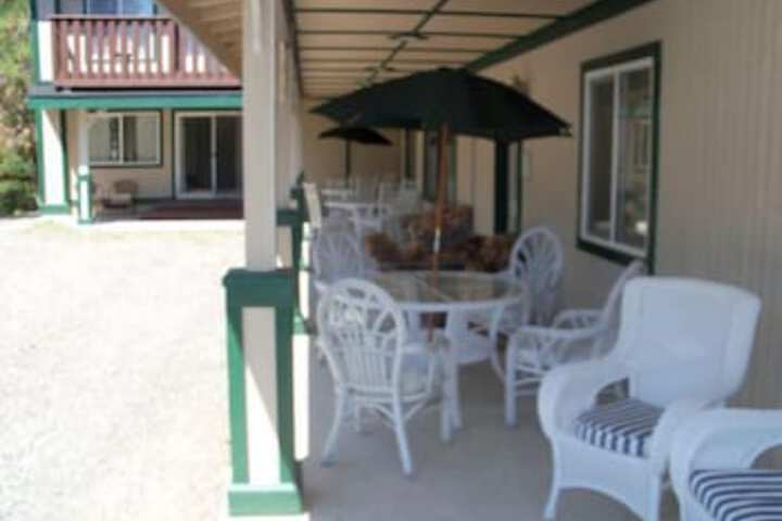 Creekside Condo at the Kelly Lodge Holiday home 2 BestStayz.1