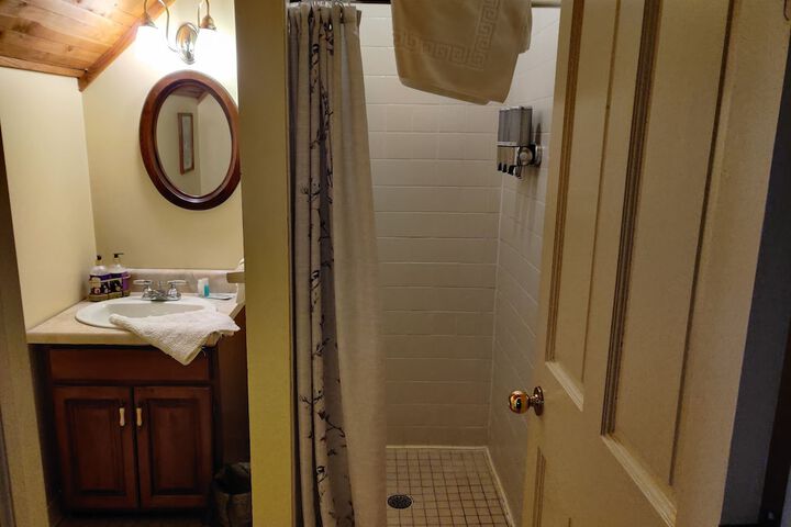 Montague Inn