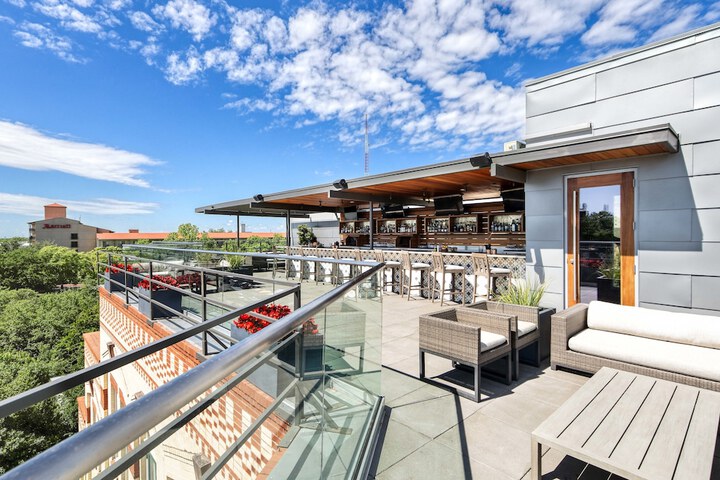 Terrace/Patio 58 of 71