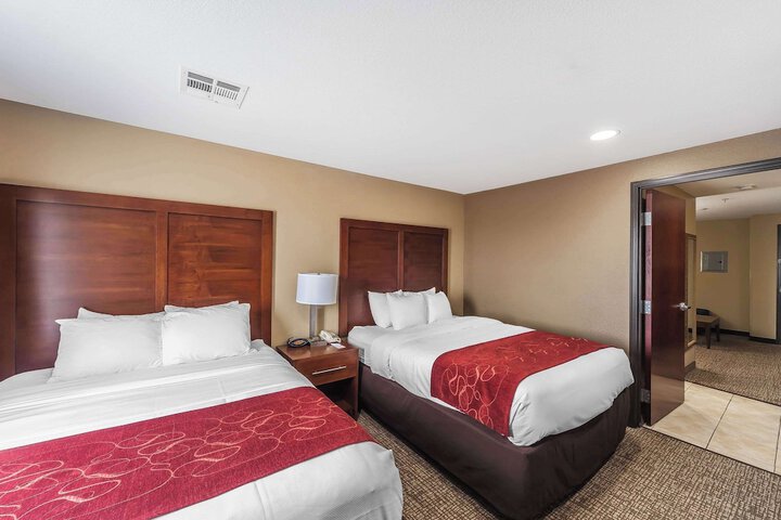Room 8 of 29