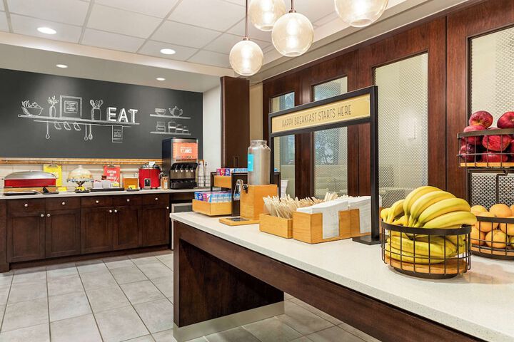 Hampton Inn & Suites Pittsburgh / Waterfront-West Homestead