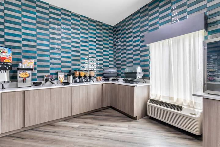 Brentwood Suites Nashville an Ascend Collection Hotel