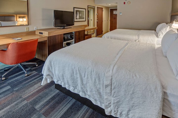 Room 30 of 43