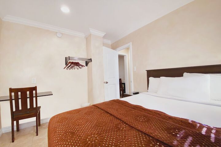 Nite Inn - Walking Distance to Universal Studios Hollywood