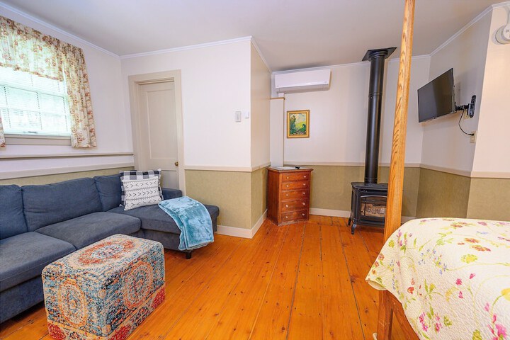 Room 76 of 135