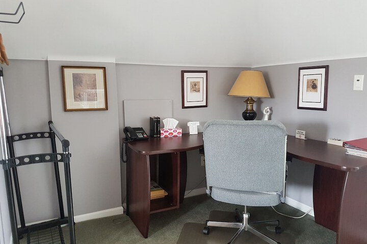 Room 44 of 51