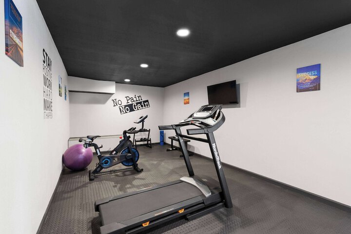 Health and Fitness 33 of 34