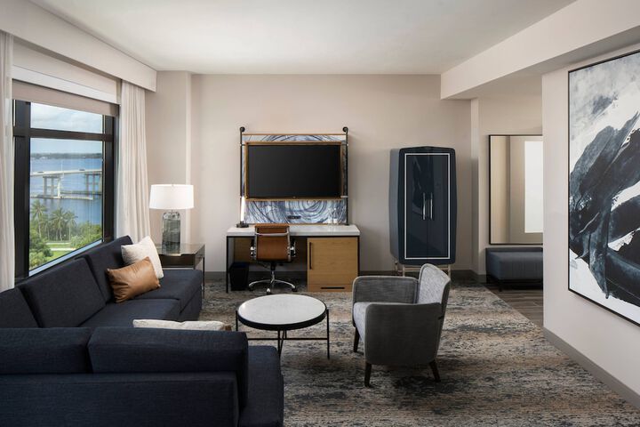 Luminary Hotel & Co. Autograph Collection