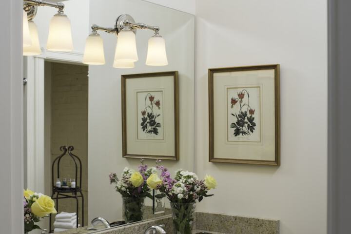 Room 20 of 53