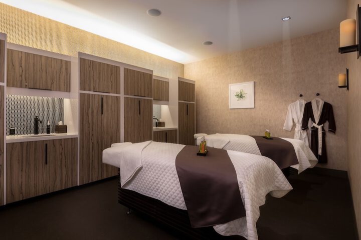 Room 41 of 90