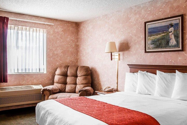 Room 45 of 49