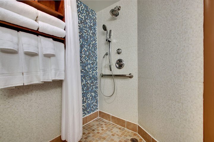 Holiday Inn Express Washington DC N-Silver Spring by IHG