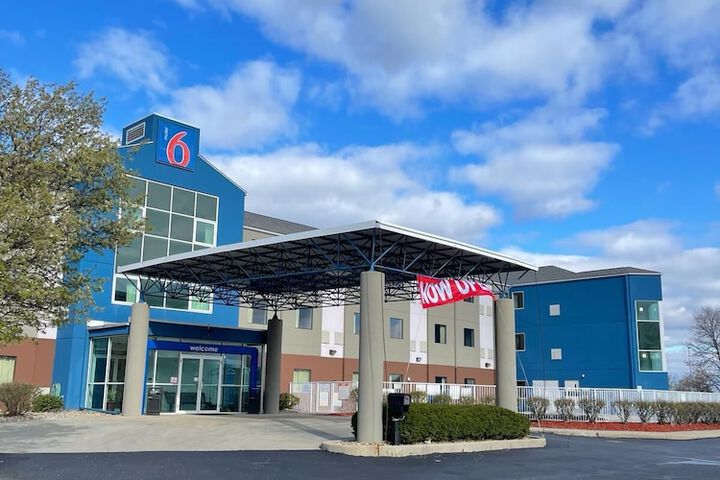 Motel 6 Caseyville IL - Caseyville Il