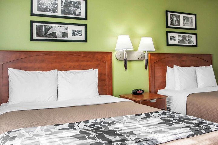 Sleep Inn & Suites Conference Center and Water Park