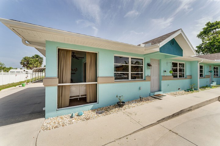 Englewood Escape Near Beaches: Pets Welcome!