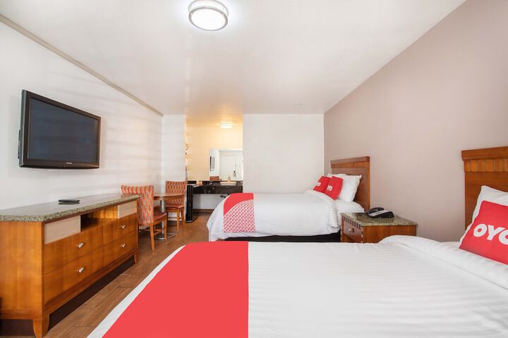 Room 21 of 36