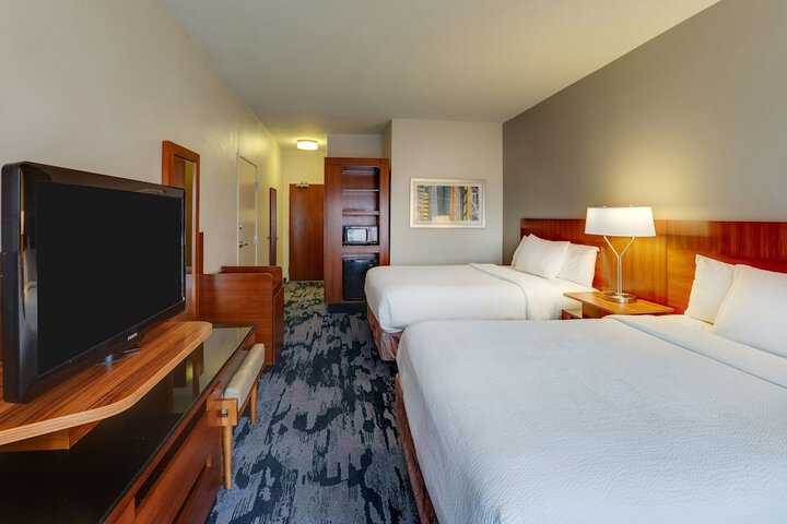 Room 28 of 52