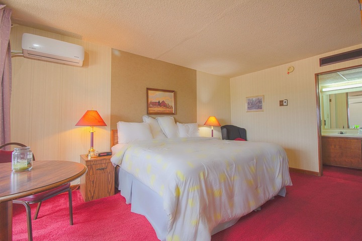 Room 21 of 65